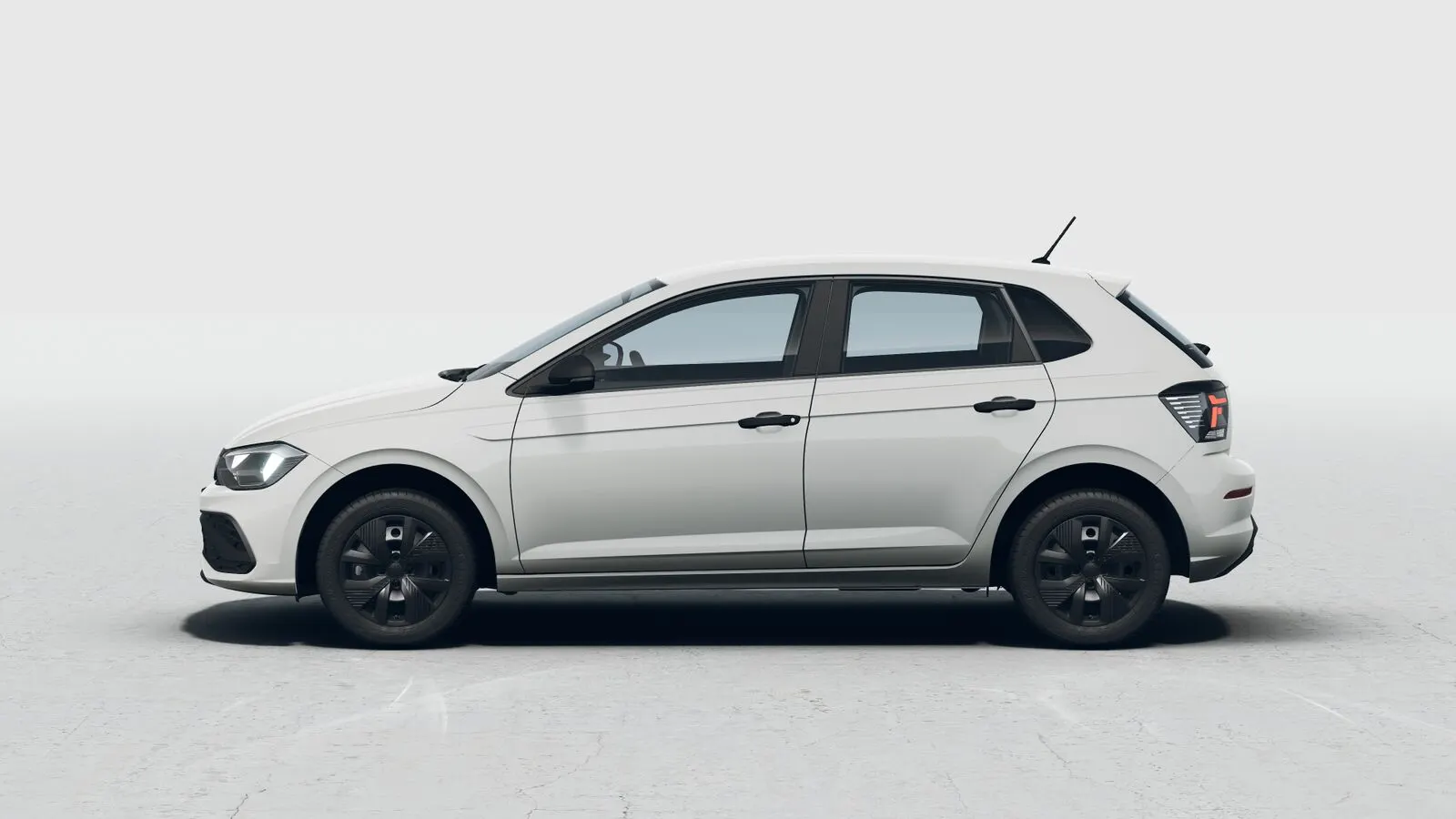 Volkswagen Polo Track branco de perfil